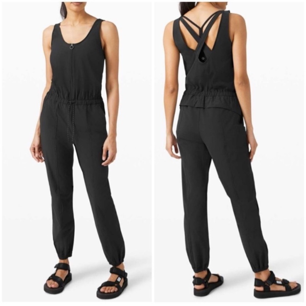 Lululemon Women’s Shift In Time Black Sleeveless Jumpsuit Quarter Zip Size 2